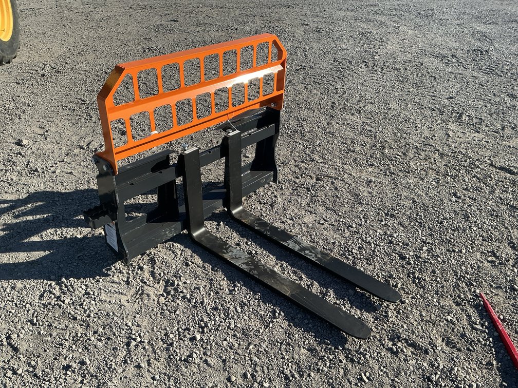 LANDHONOR SS 42"\uFFFd PALLET FORKS