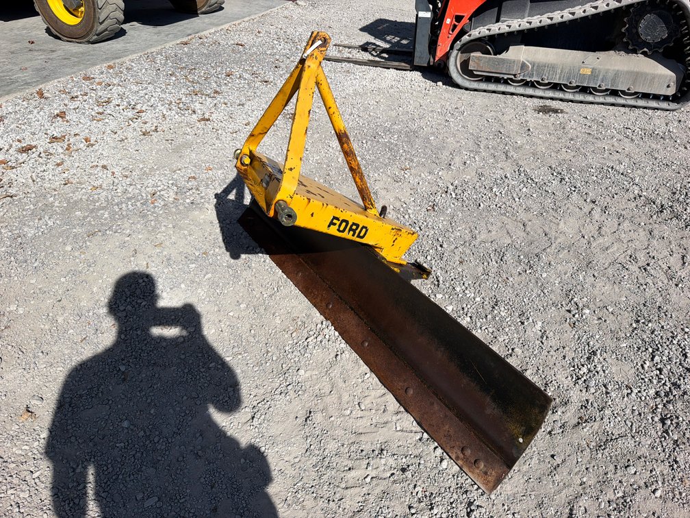 FORD 6' GRADER BLADE