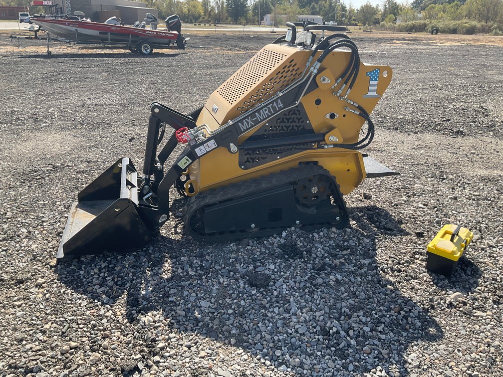 mini skid  steer