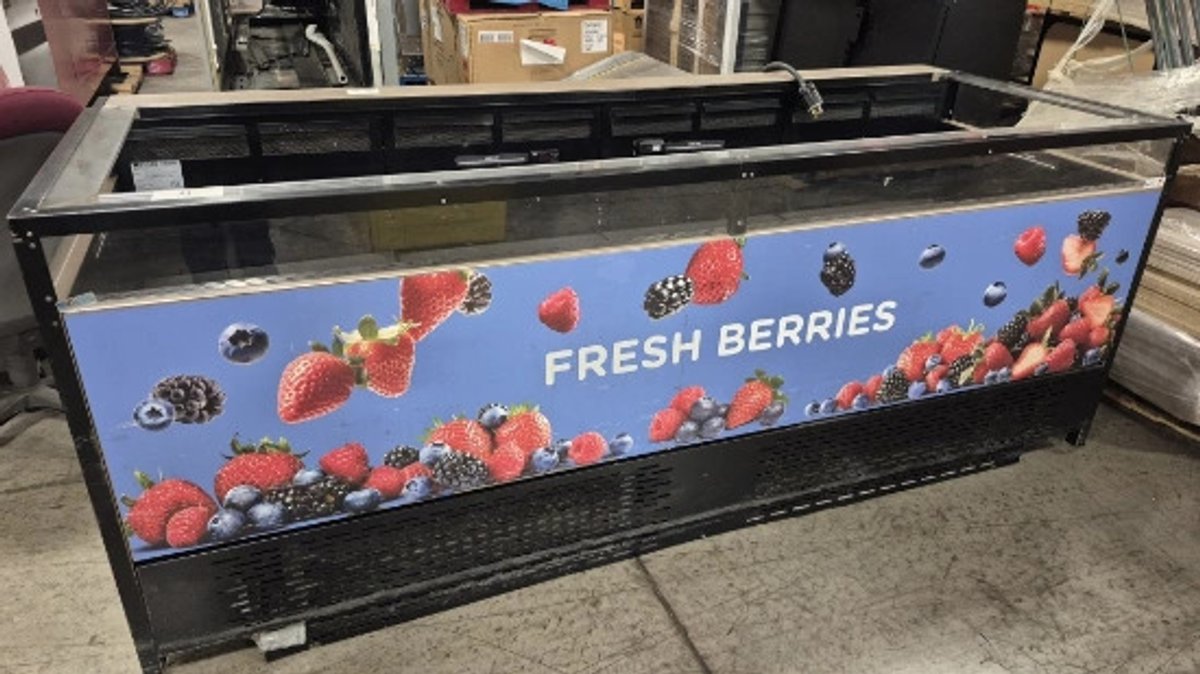 MTL Cool Harvest FT-8 Refrigerated Produce Case