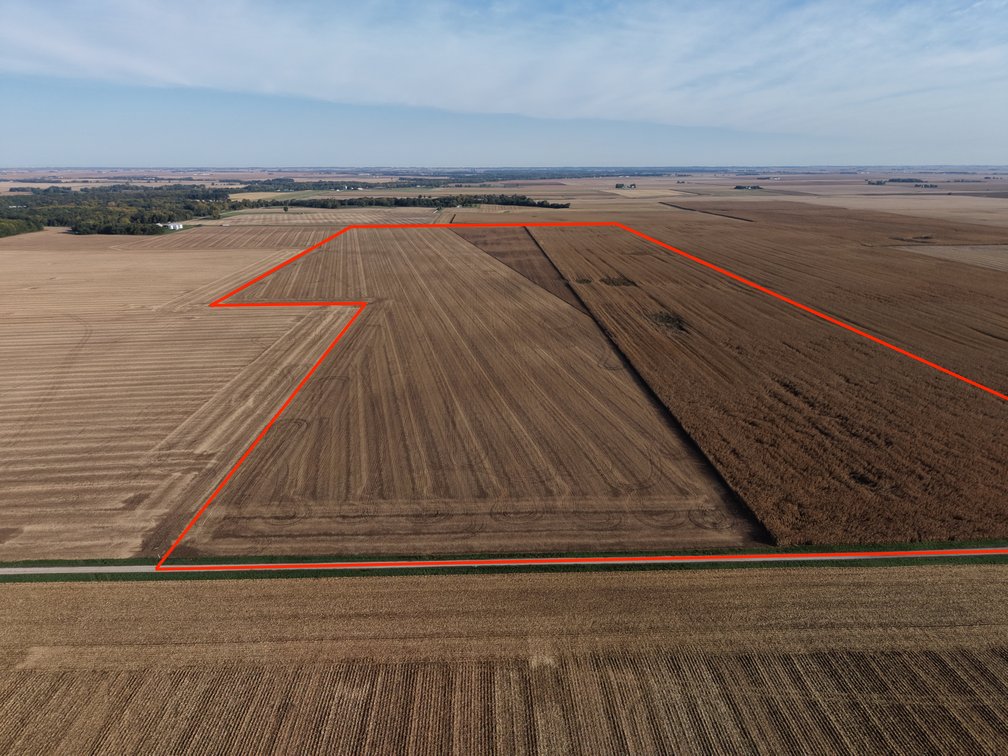 Parcel 3 - 126.00 Ac m/l - DeWitt Co. IL