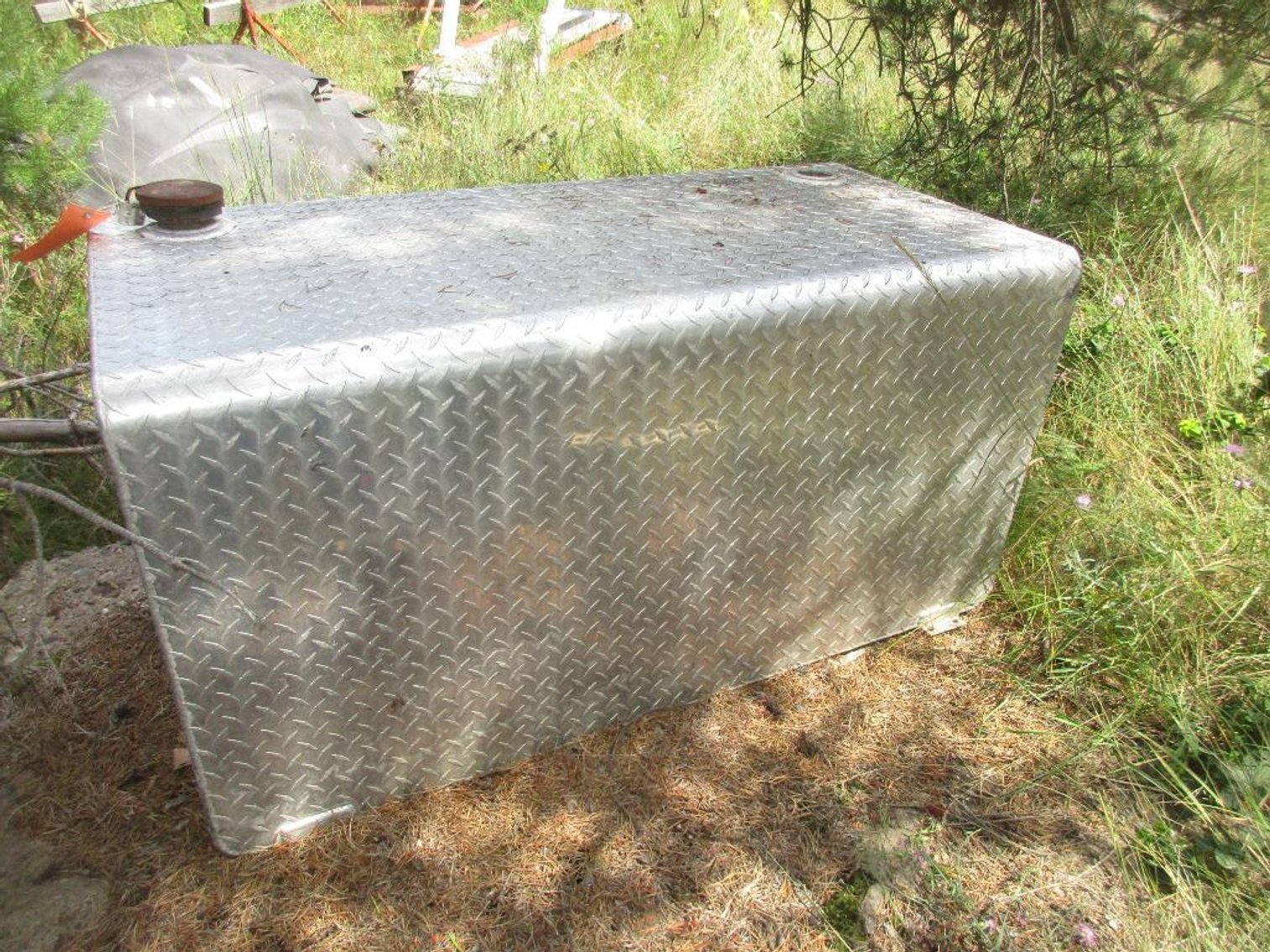 Diamond Plated Fuel Tank