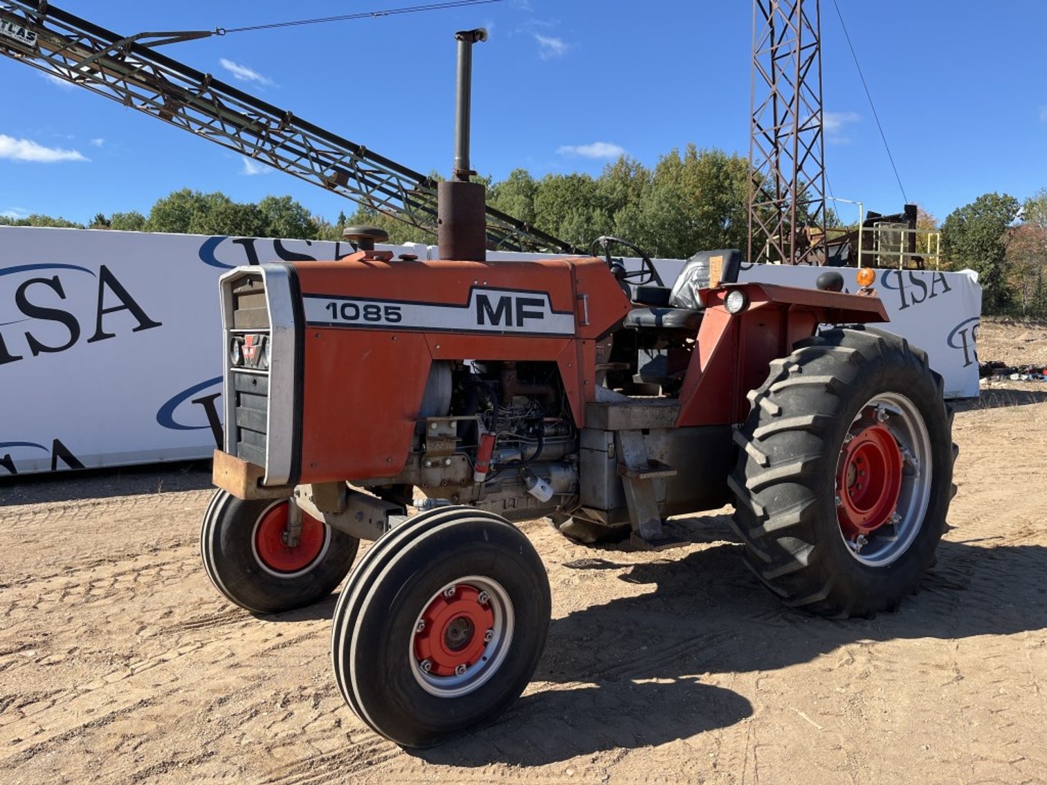 Massey Ferguson 1085