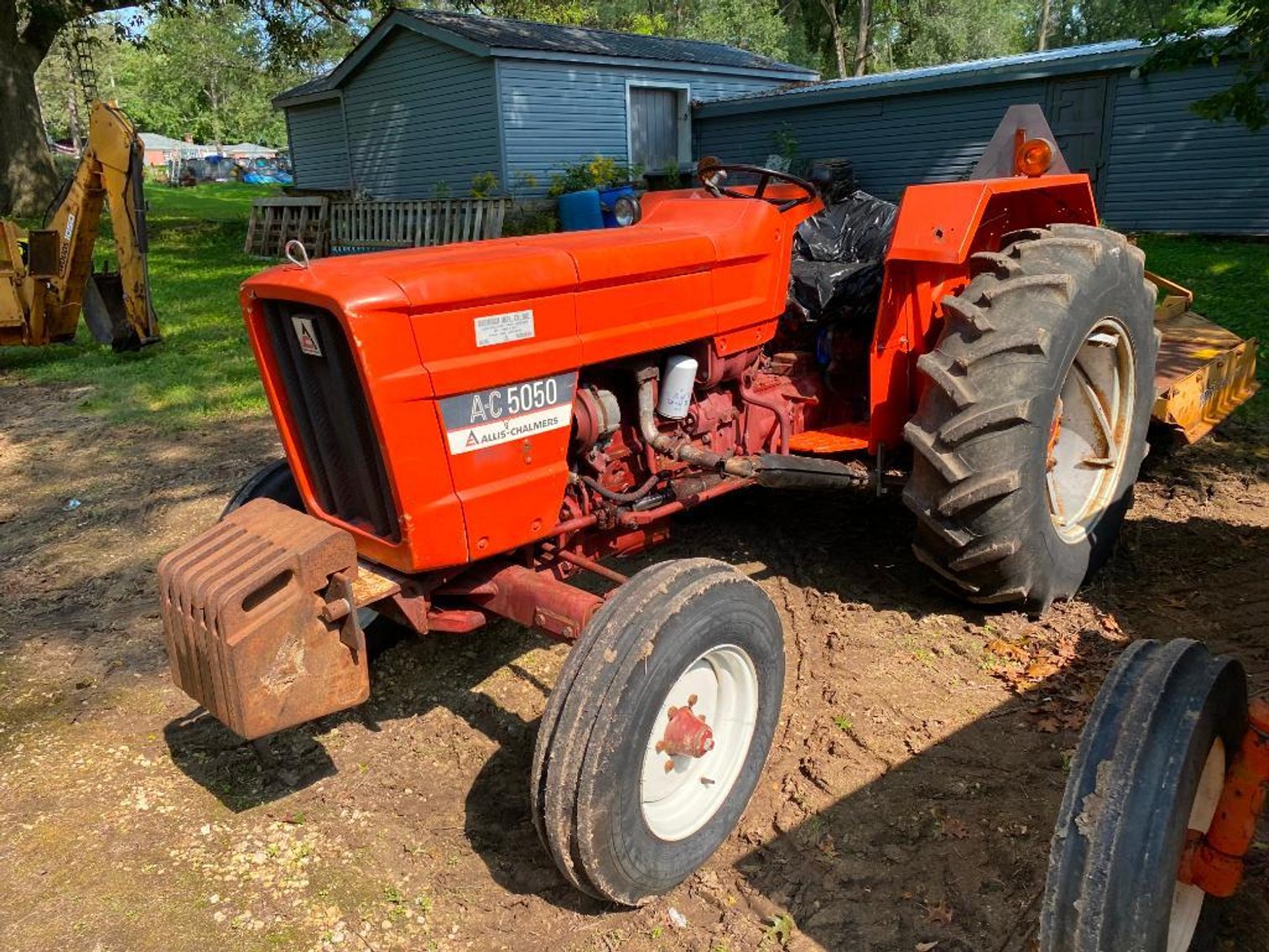 Allis-Chalmers 5050 Diesel Tractor