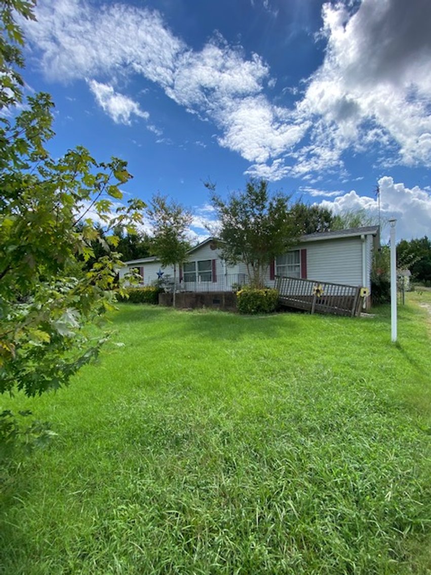 Image for Estate of Leslie H. Spear (living) ON SITE - LIVE