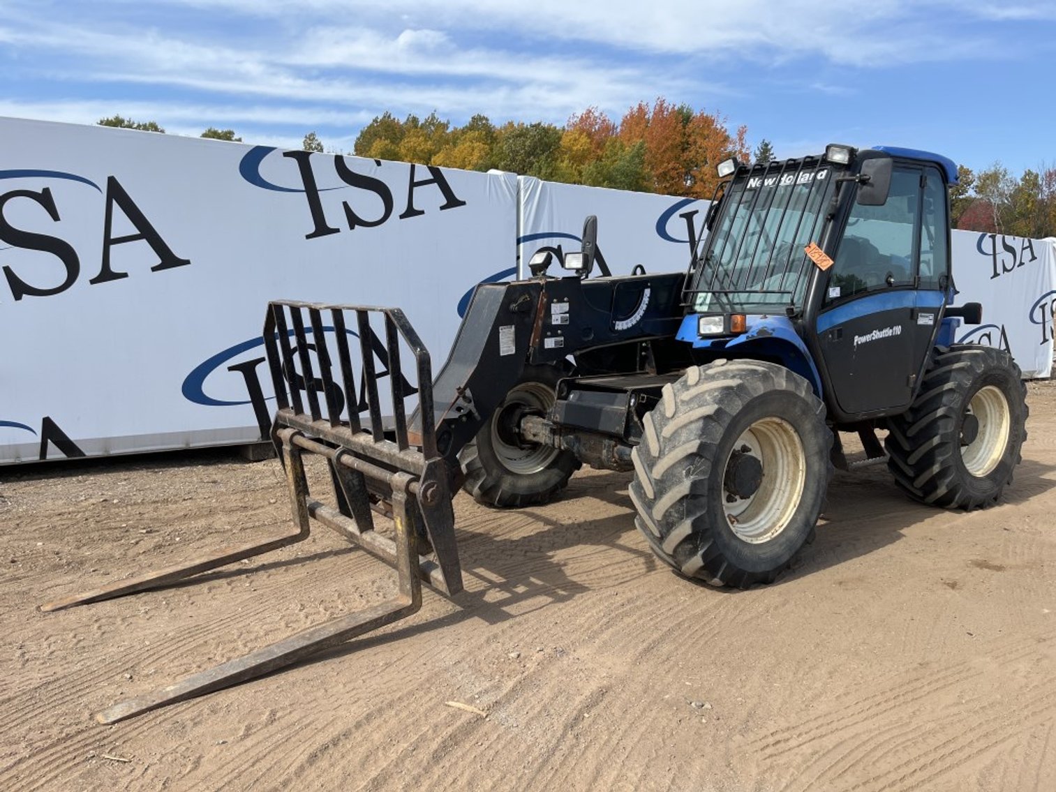 New Holland LM435A Telehandler