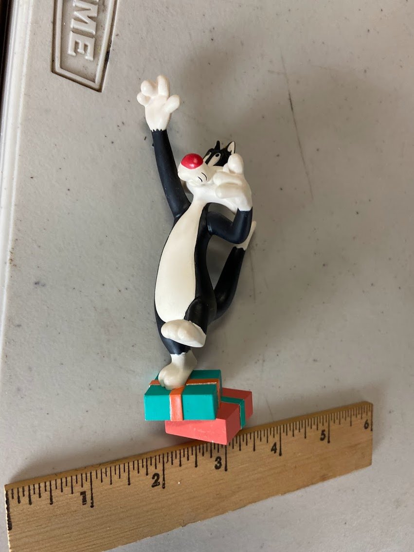 Hallmark Keepsake Sylvester Only - NO Box- missing Tweety