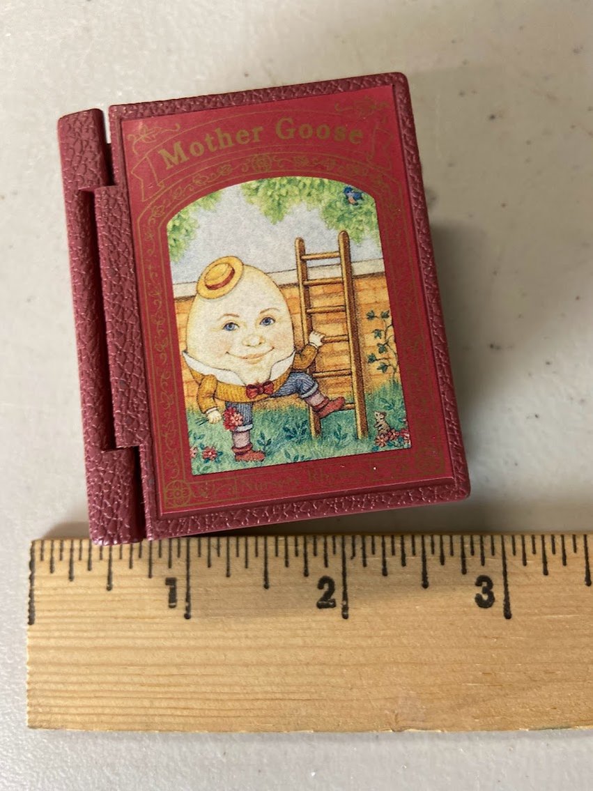 1993- Hallmark Humpty Dumpty Mother Goose Ornament- NO BOX