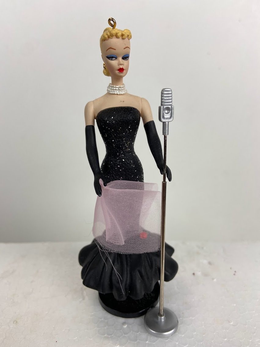 Hallmark Barbie with a black dress and microphone no box- Solo in the Spotlight 