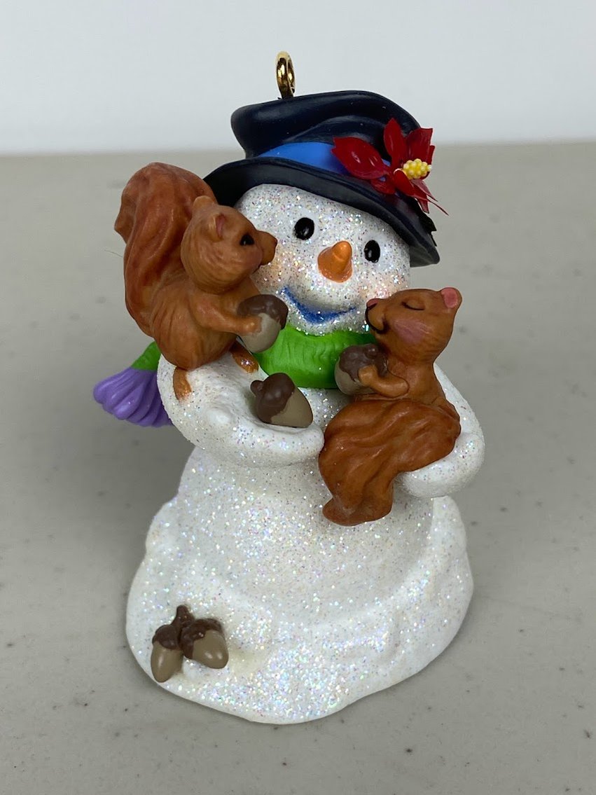 Hallmark 2003 Snow Buddies- Squirrels- Item NO. QX8097-No box