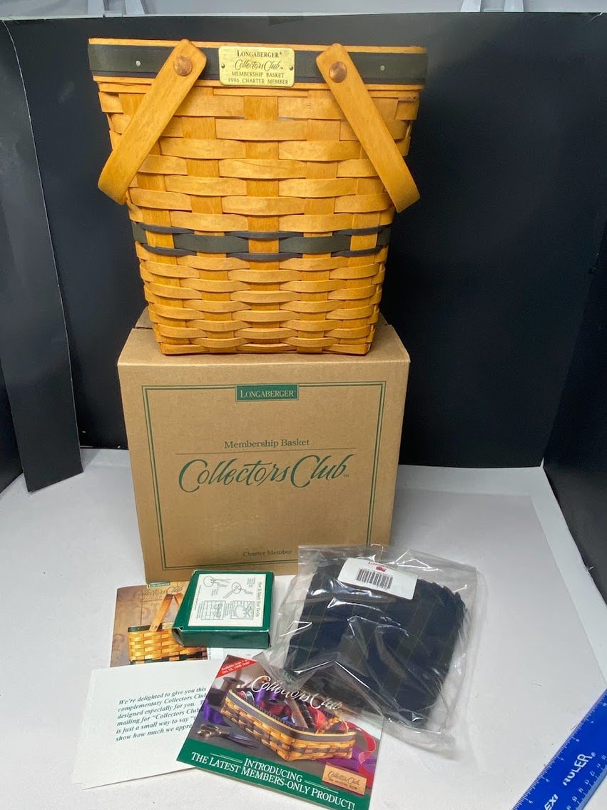 1996 Collector's Club Charter Membership Basket