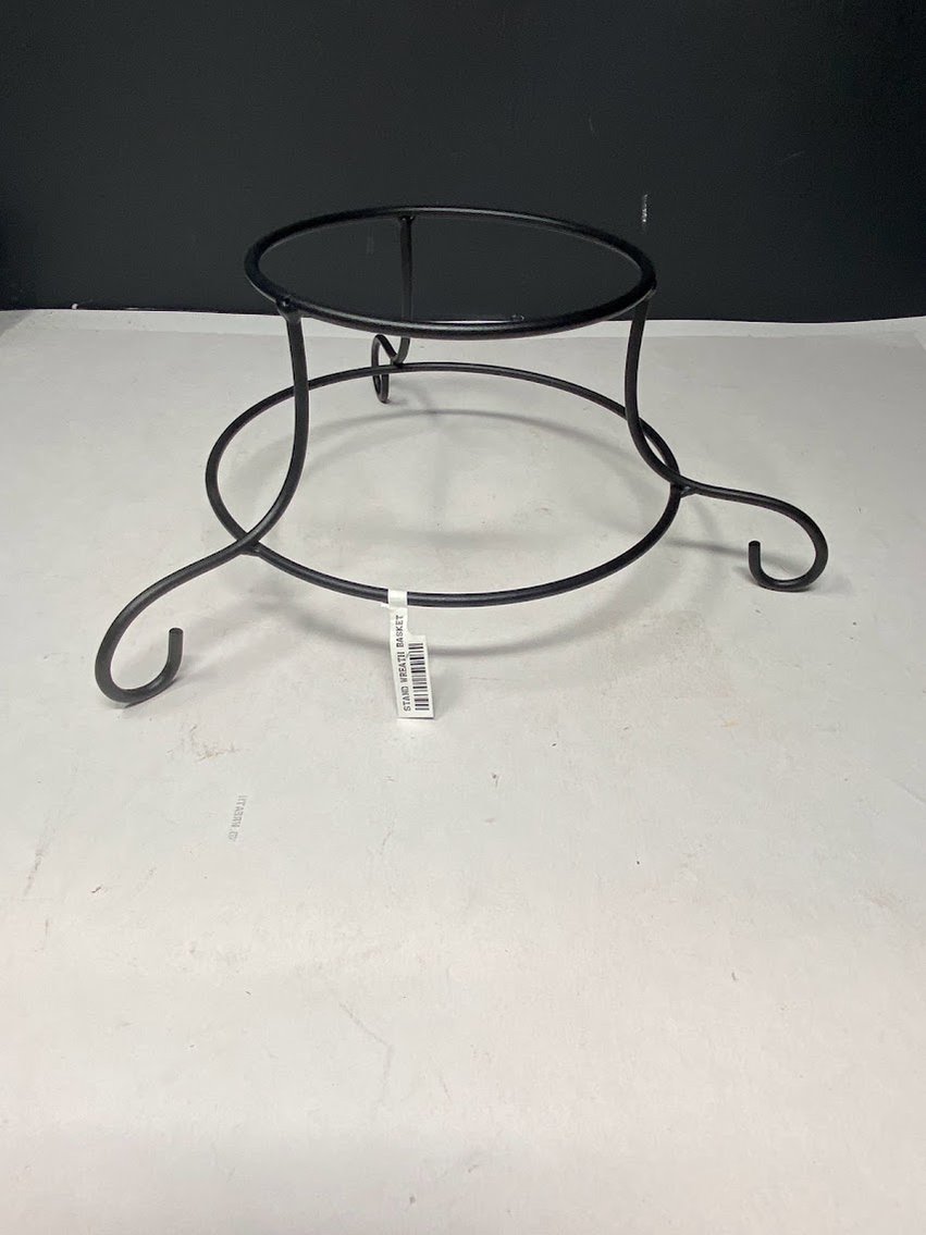 Wrought Iron Wreath Basket Stand