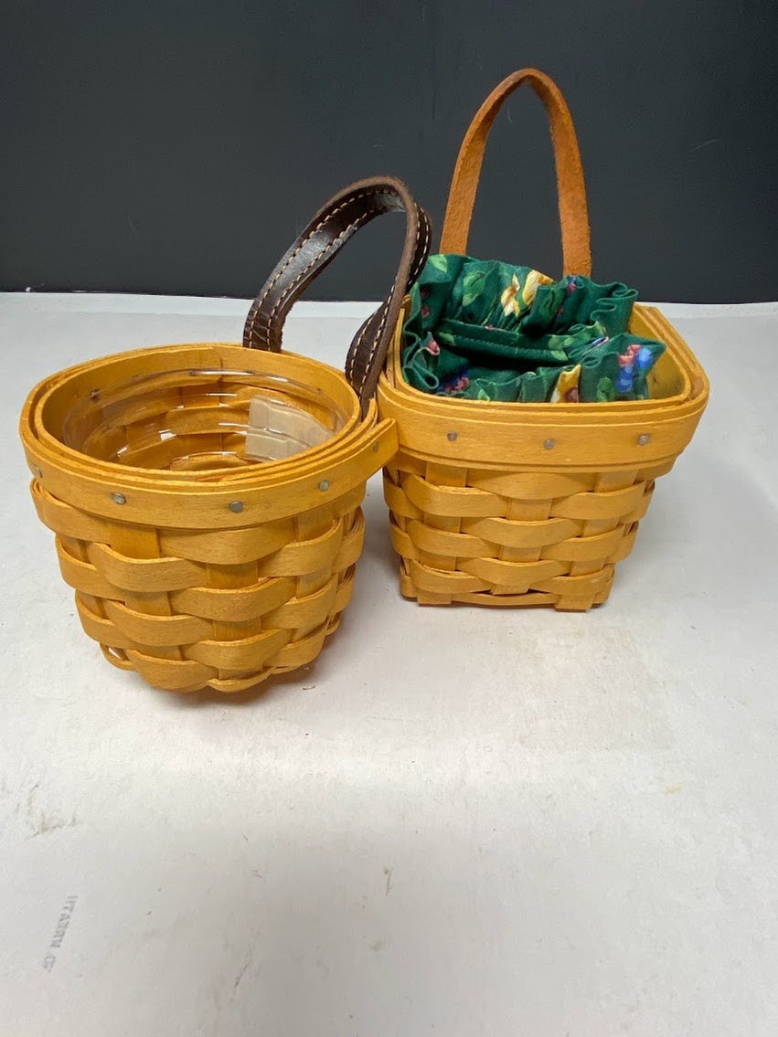 2002 Extra Small Gatehouse basket &1999 Chives basket