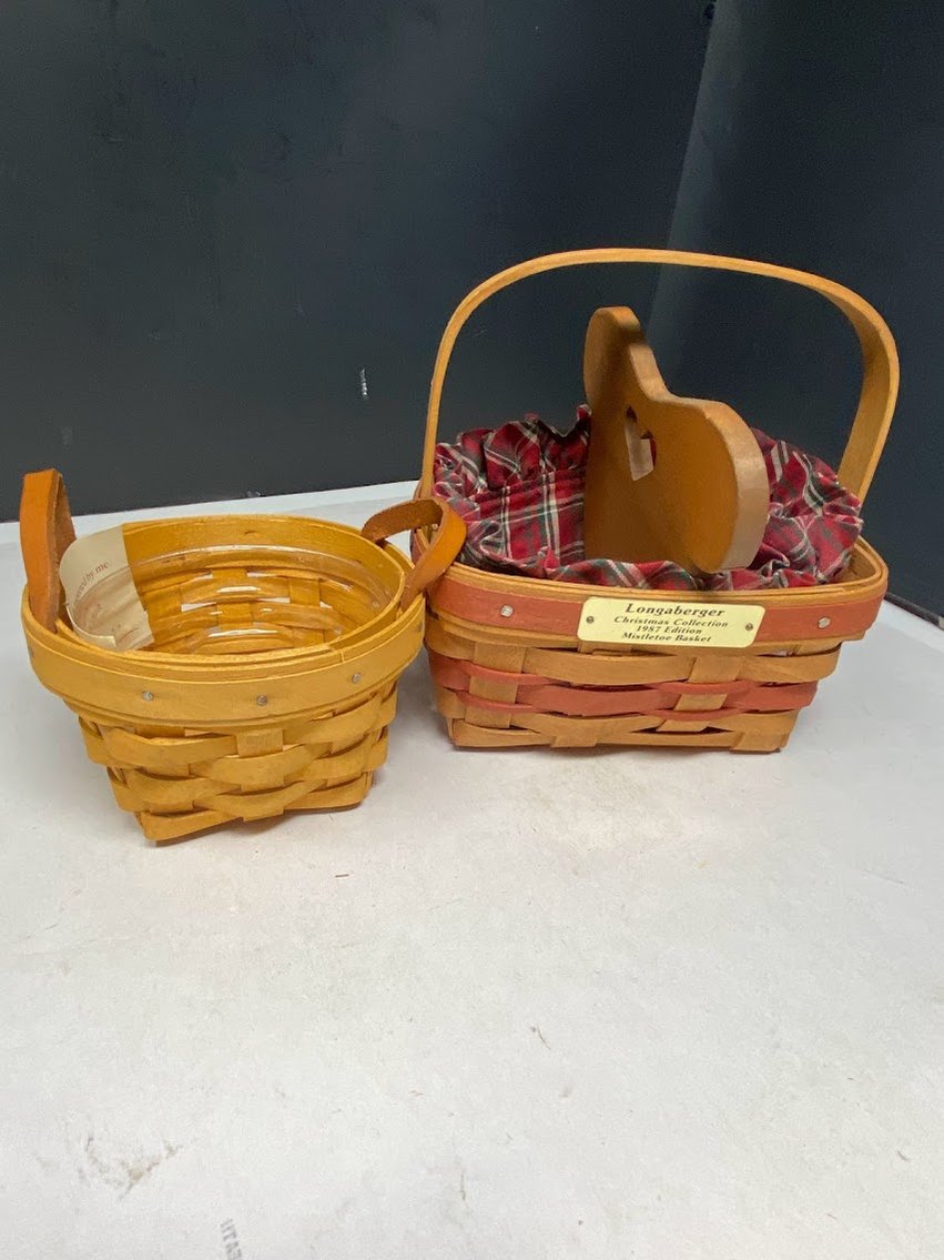 1998 Thyme Basket & 1987 Christmas Mistletoe basket
