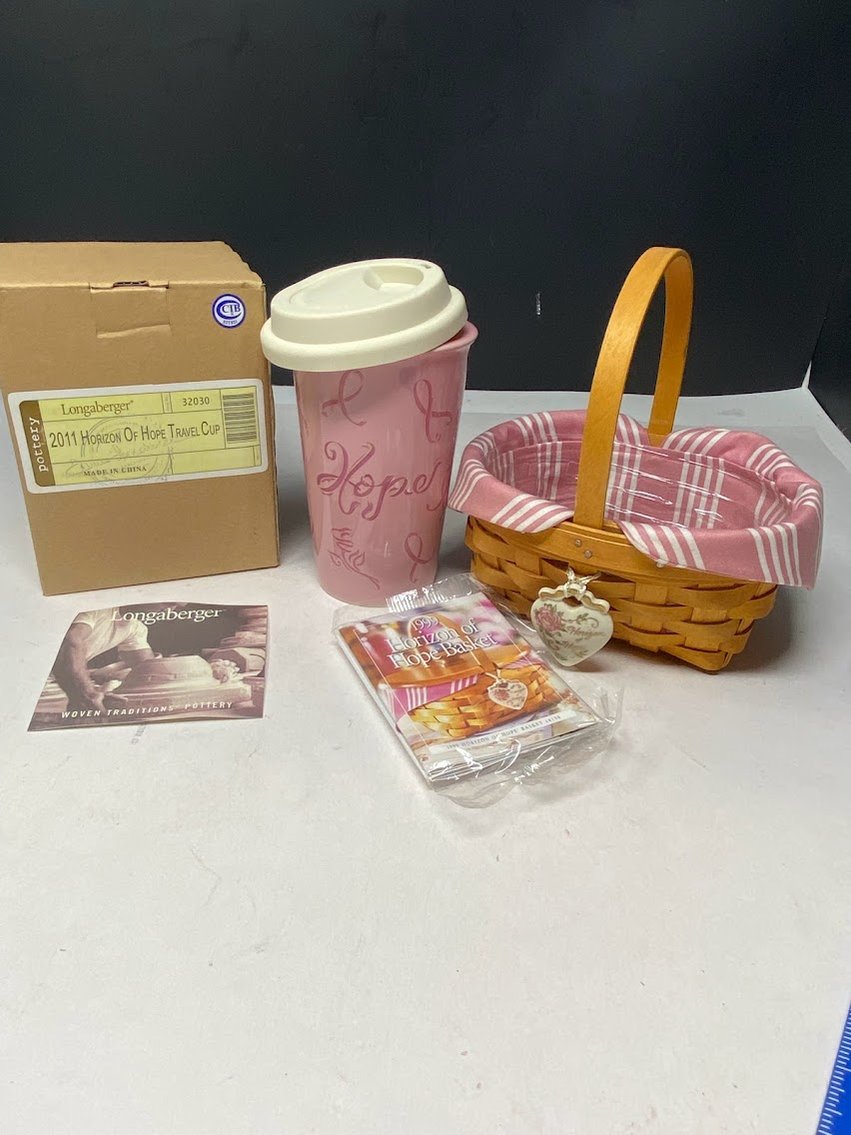 1999 HOH Item No. 14130 & 2011 HOH Travel Cup
