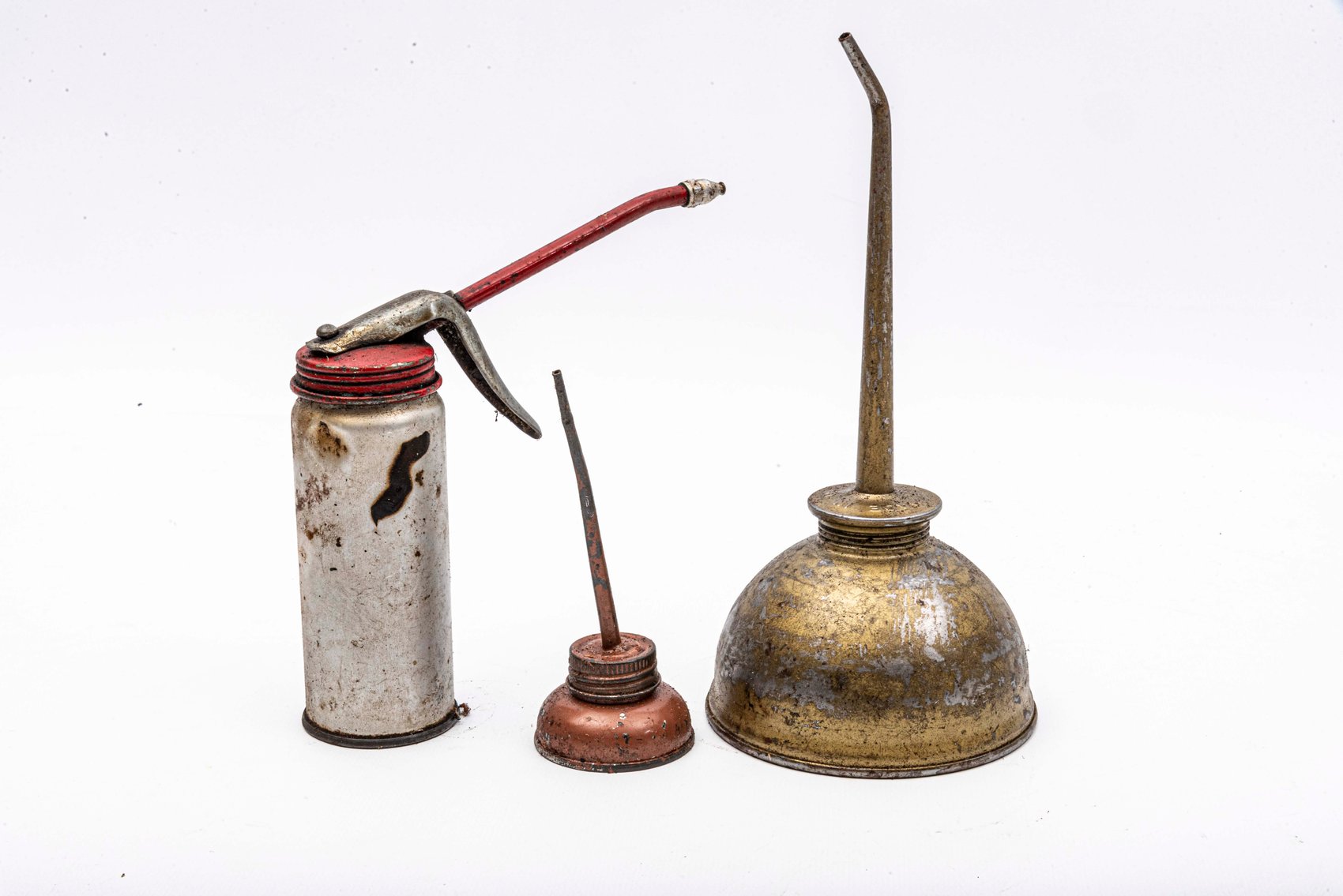 Goldberg, Eagle and Japan vintage oil cans
