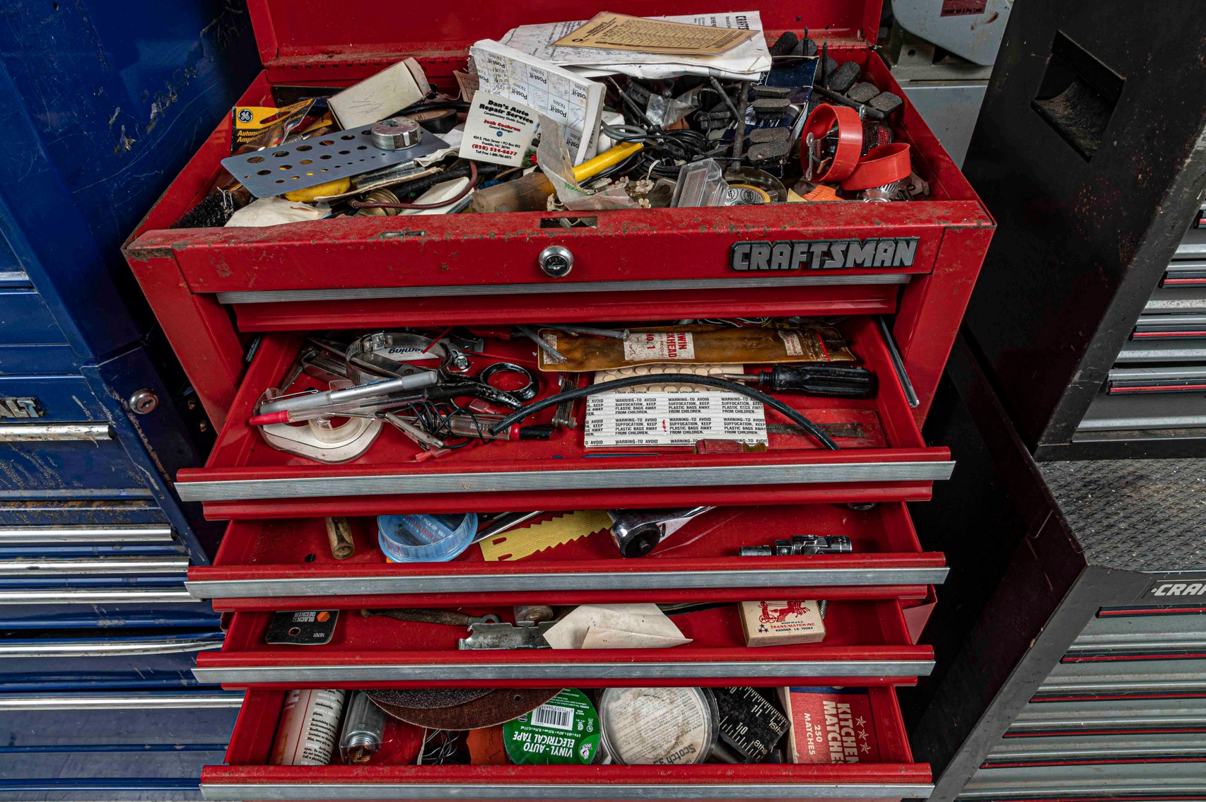 Cratsman Rolling Tool Box with tools