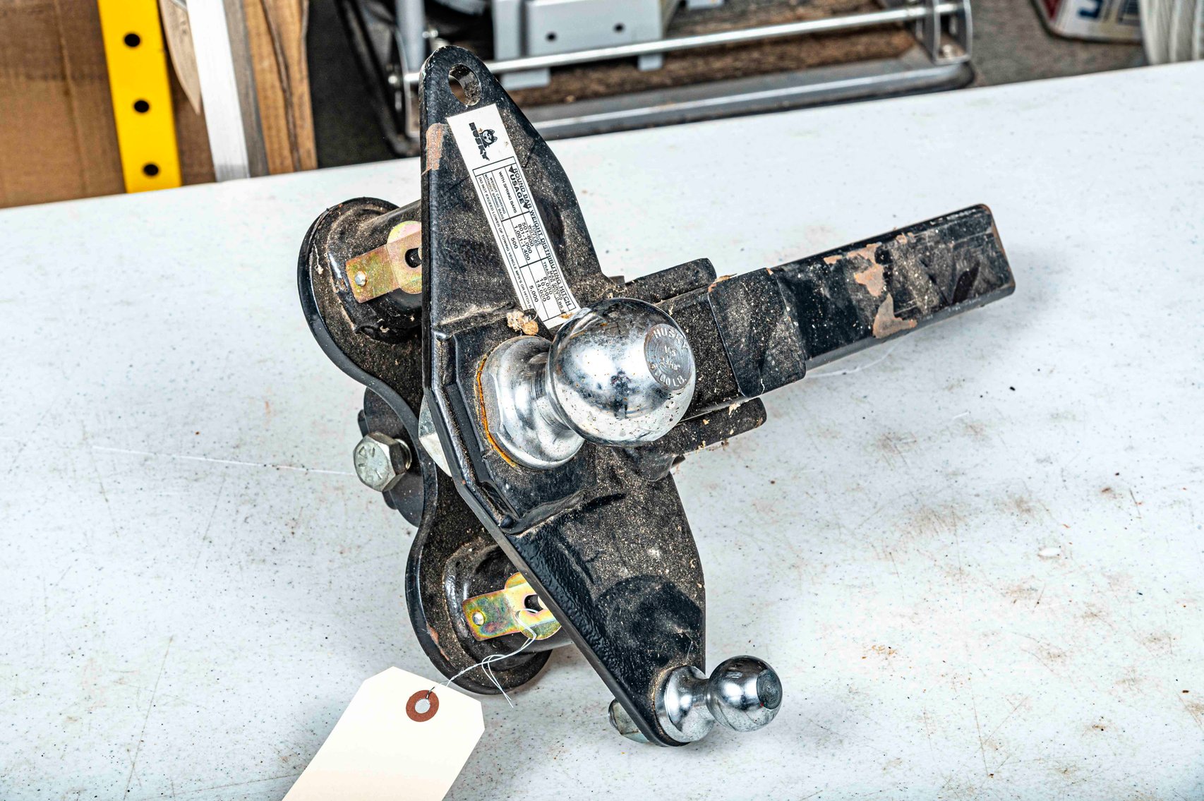 Huskey Round Bar Weight Distribution Hitch