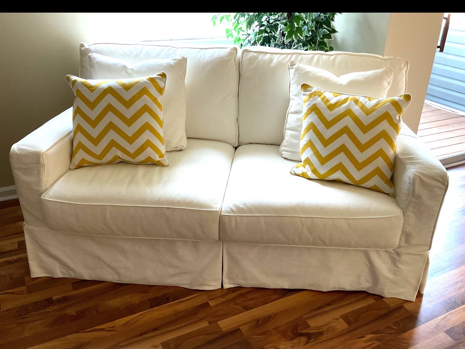 Loveseat