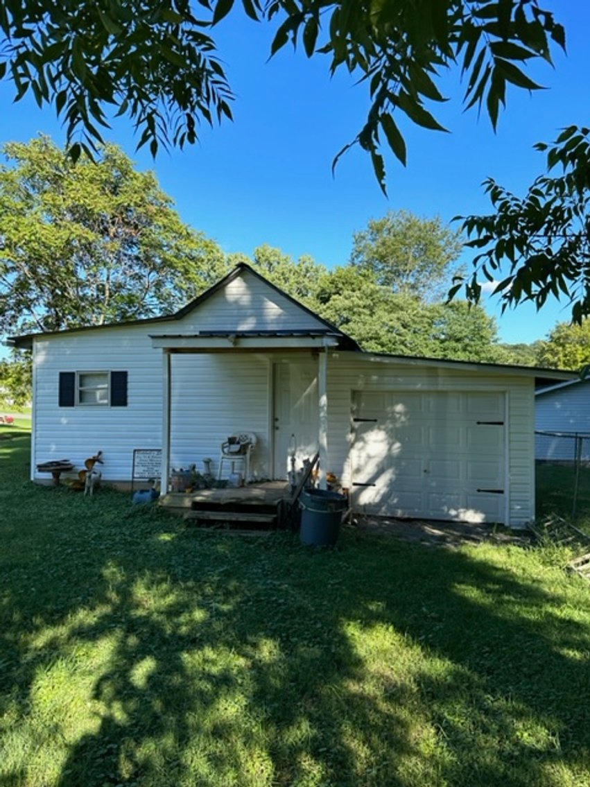 Image for Estate of Robert Wilson Collins (living)
