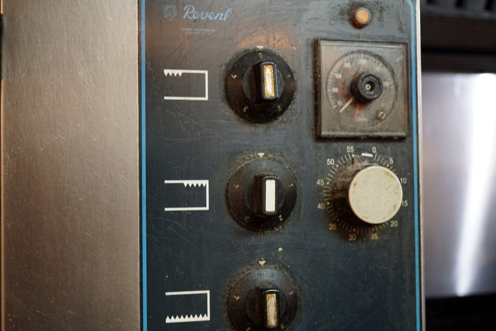 Image for Online Only Auction of Double Zero Napoletana Restaurant FF&E