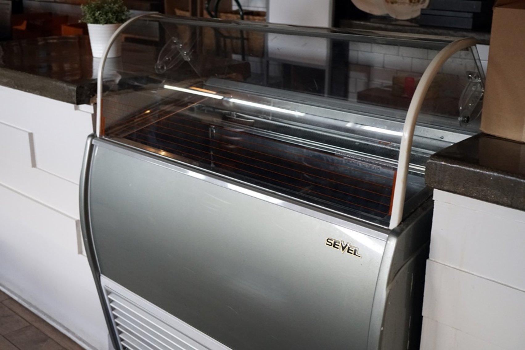 Image for Online Only Auction of Double Zero Napoletana Restaurant FF&E