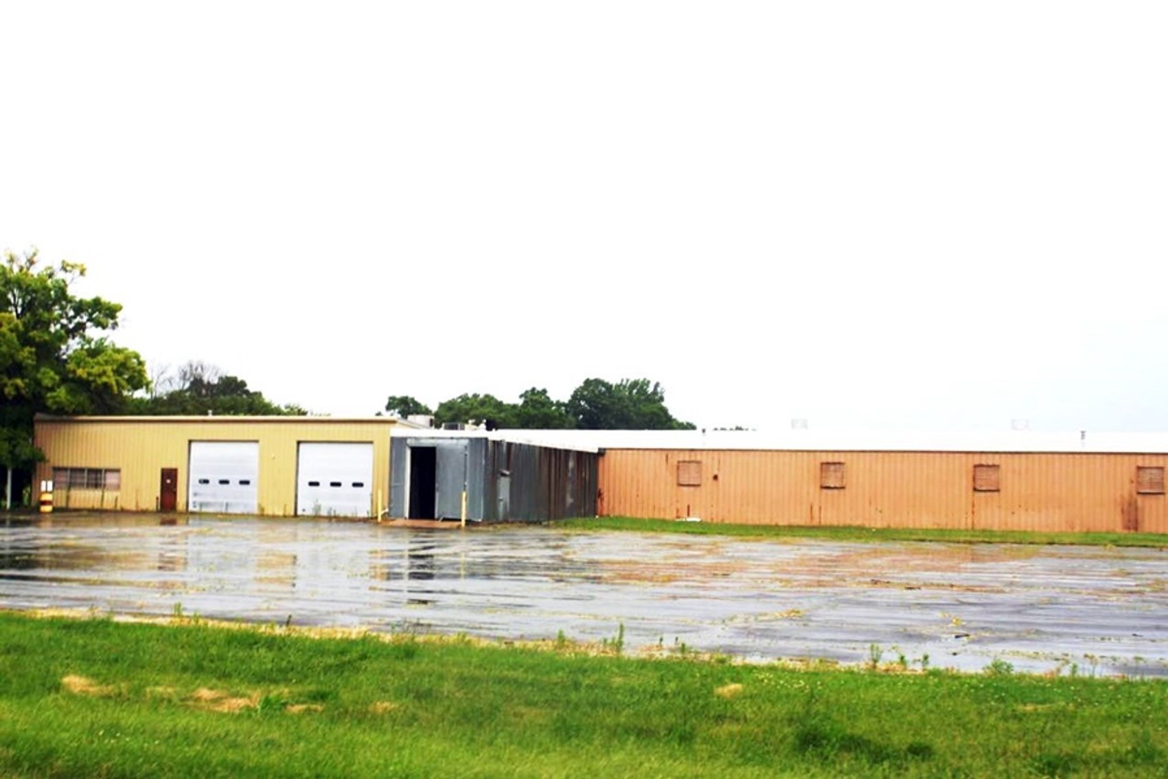 Image for Lender Owned Absolute Auction of 176,200±SF Industrial/ Manufacturing Bldg. on 32± Acres in Byron, IL (Ogle County)