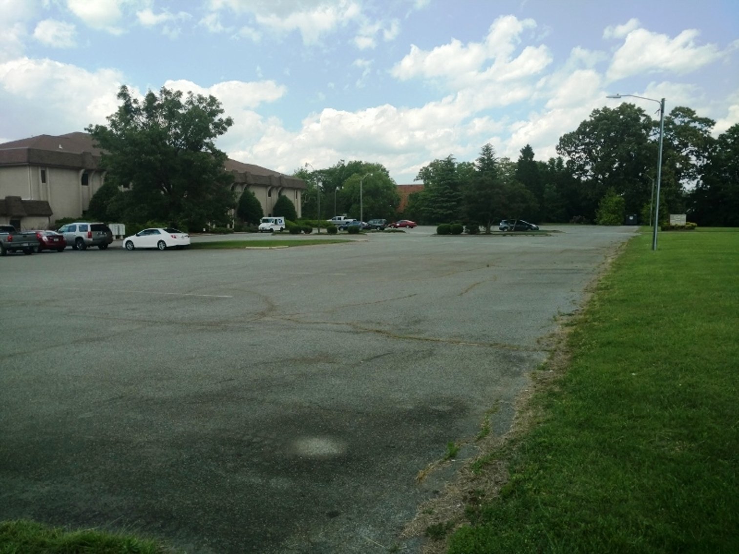 Image for 26,000±SF Office Bldg & 2 Outparcels on 3.8± Acres in Burlington, NC (Alamance County)