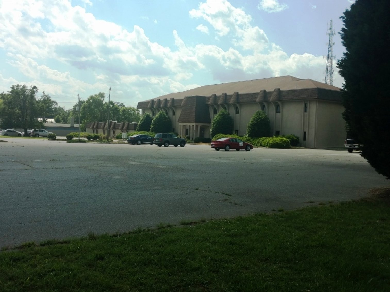 Image for 26,000±SF Office Bldg & 2 Outparcels on 3.8± Acres in Burlington, NC (Alamance County)