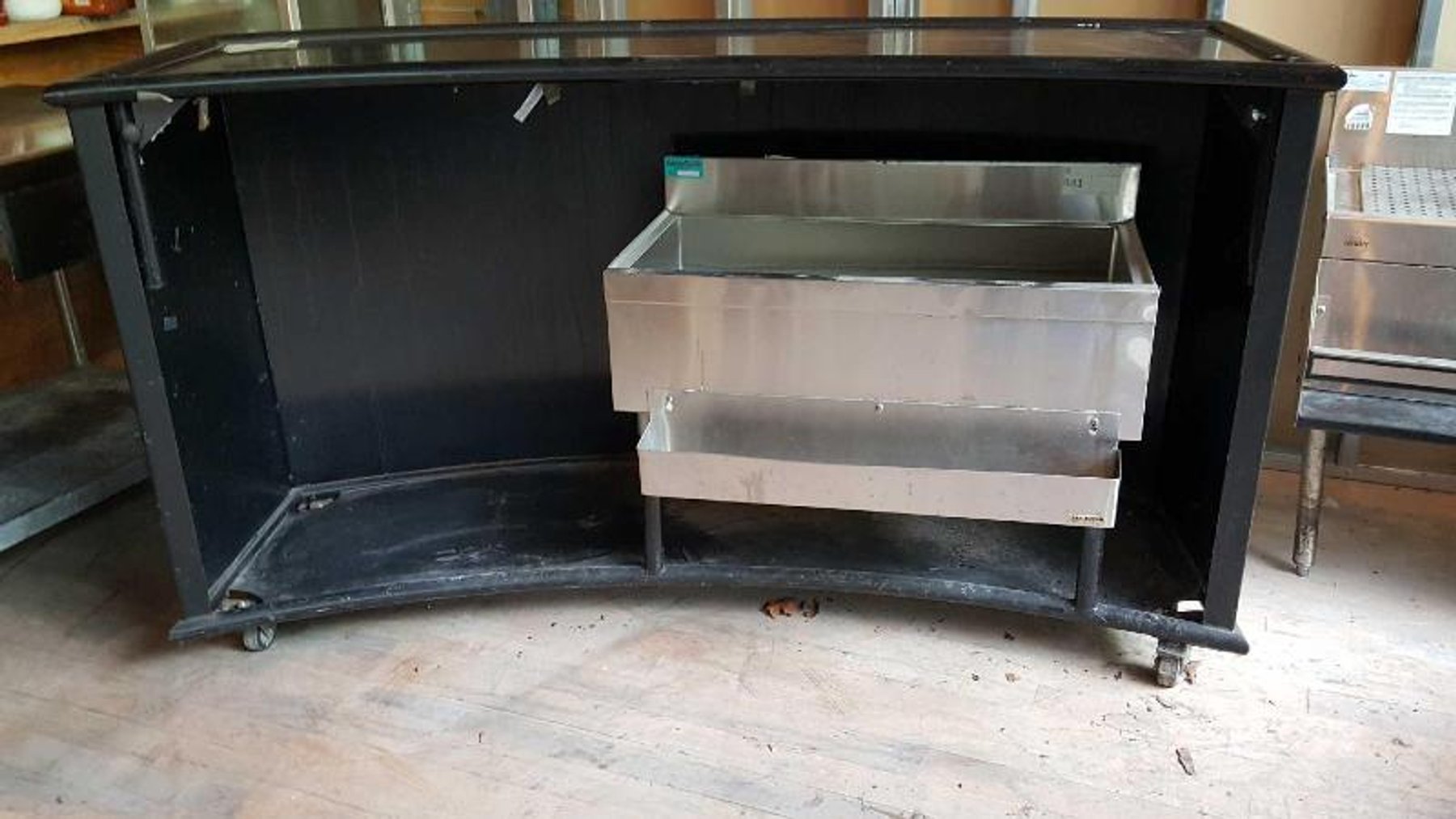 Image for Absolute Auction of Midtown Restaurant FF&E