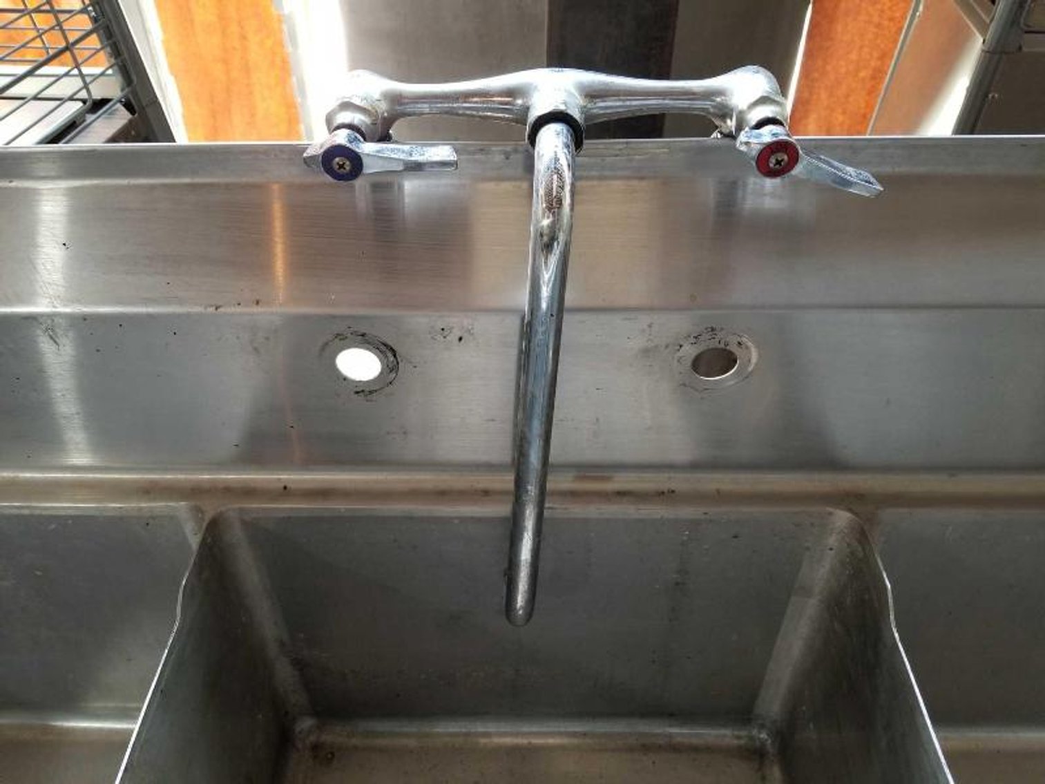 Image for Absolute Auction of Midtown Restaurant FF&E