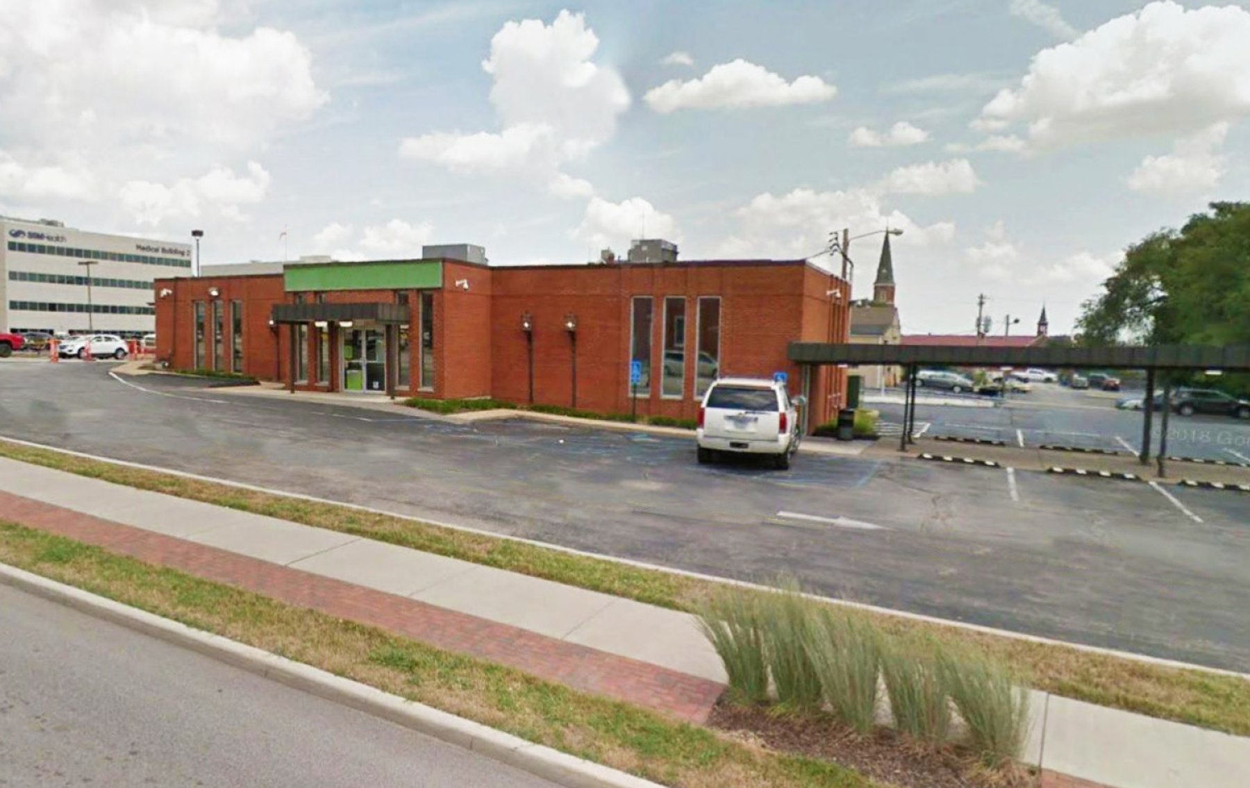 Image for 4,446±SF Former Bank Branch on 1.45± Acres at 423 1st Capitol Dr, St Charles, MO 63301 (St Charles County)