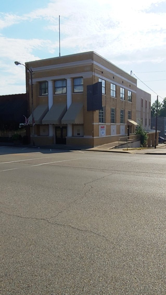 Image for 8,556±SF Former Bank Branch on .09± Acre at 117 N Jackson St, Houston, MS 38851 (Chickasaw County)