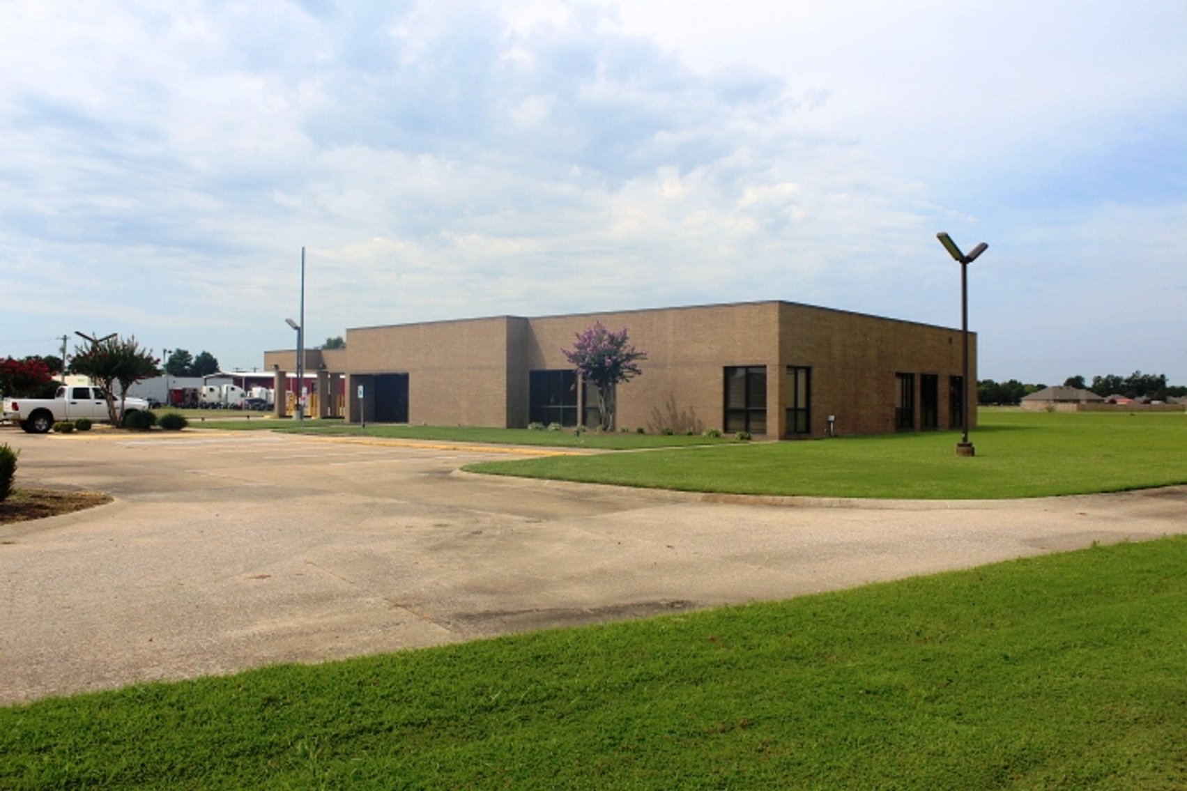 Image for 7,500±SF Former Bank Branch on 3± Acres at 825 Highway 463 N, Trumann, AR 72472 (Poinsett County)