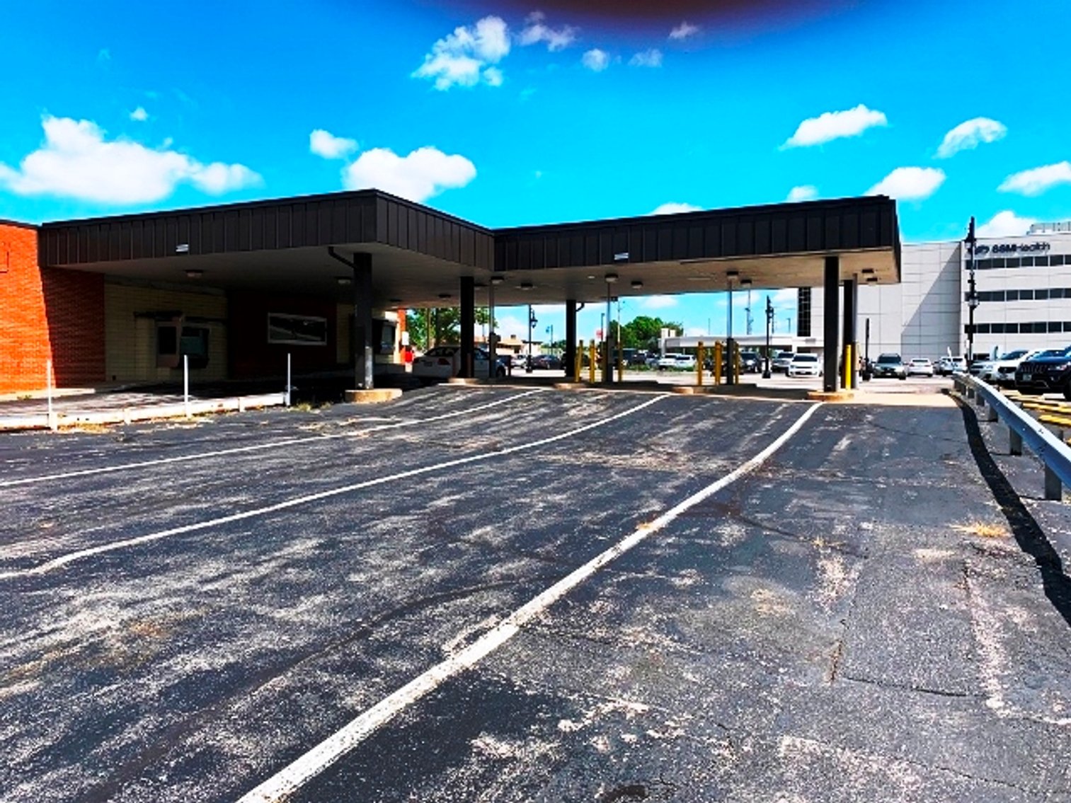 Image for 4,446±SF Former Bank Branch on 1.45± Acres at 423 1st Capitol Dr, St Charles, MO 63301 (St Charles County)