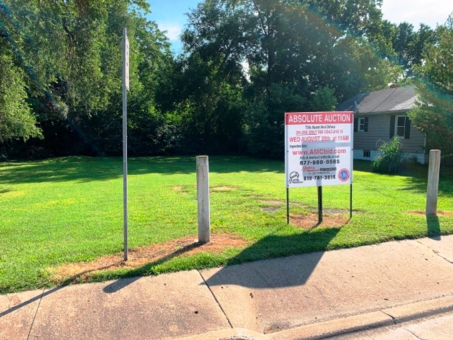 Image for 8,600±SF Former Bank Branch on 1.3± Acres at 900 Upper Cahokia Rd, Cahokia, IL 62206 (St Clair County)