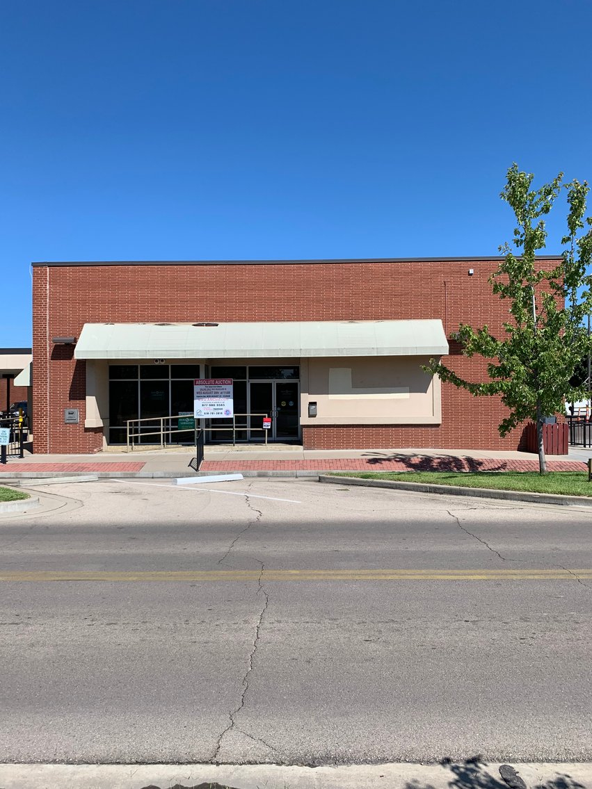 Image for 5,220±SF Former Bank Branch on .3± Acre at 127 E Main St, E Prairie, MO 63845 (Mississippi County)