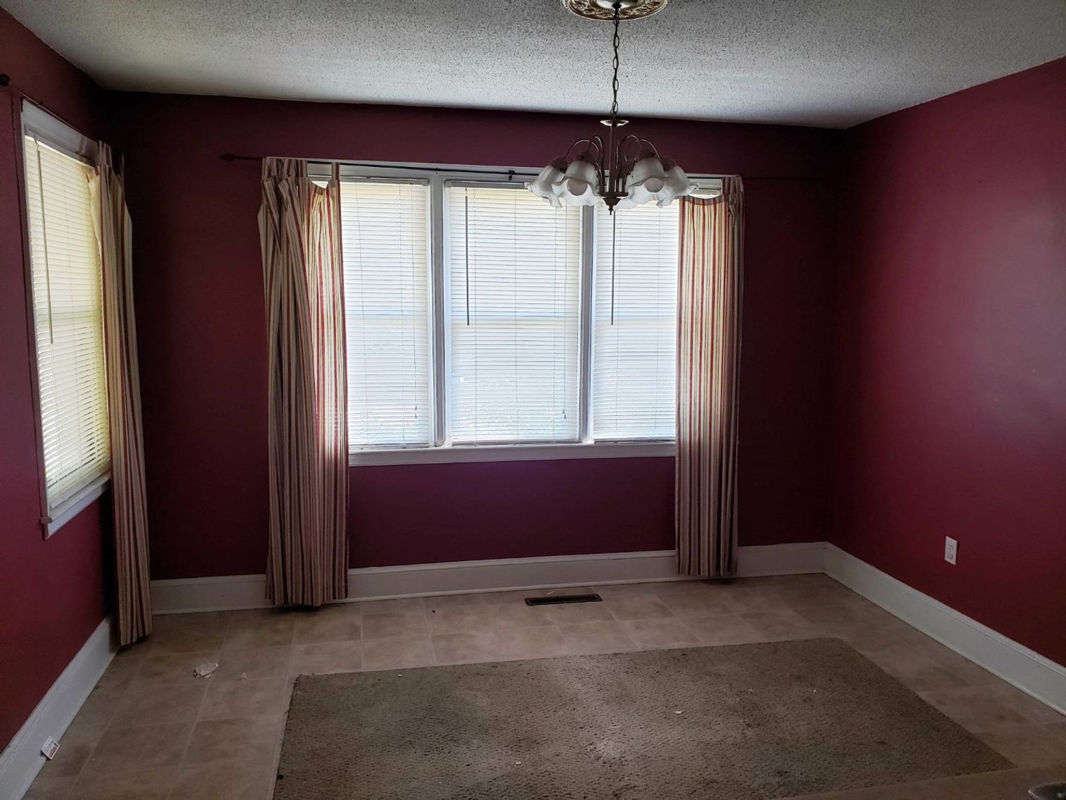 Image for Union, SC: 1,463± SF Brick House with 3BR/ 2BA on .36± Acre at 525 Thompson Blvd., Union, SC 29379 (Union County)