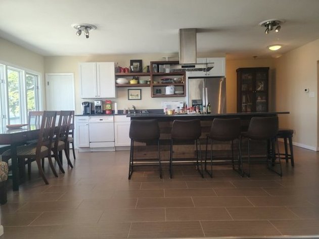 Image for Gorgeous Lake Property!