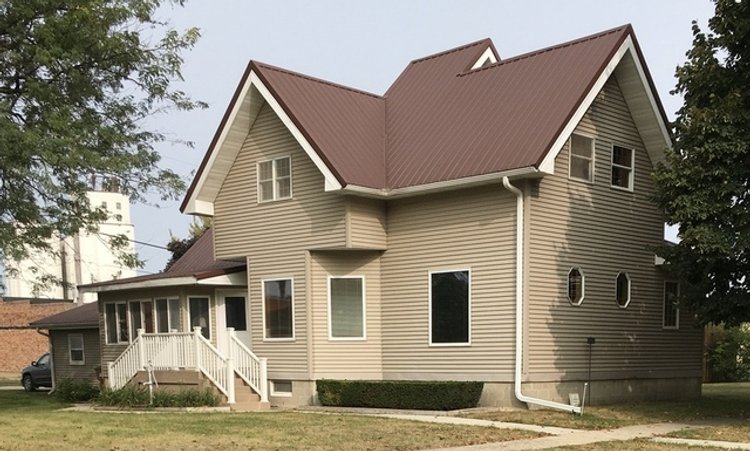 Image for 110 S. Franklin Newell Iowa