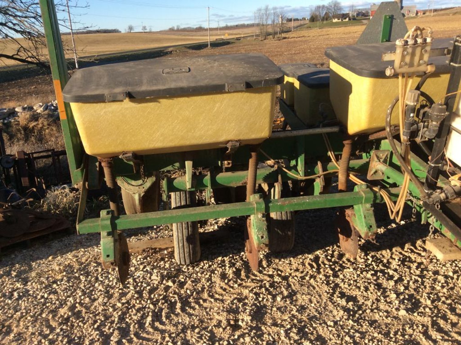7200 Maxi Merge Corn Planter