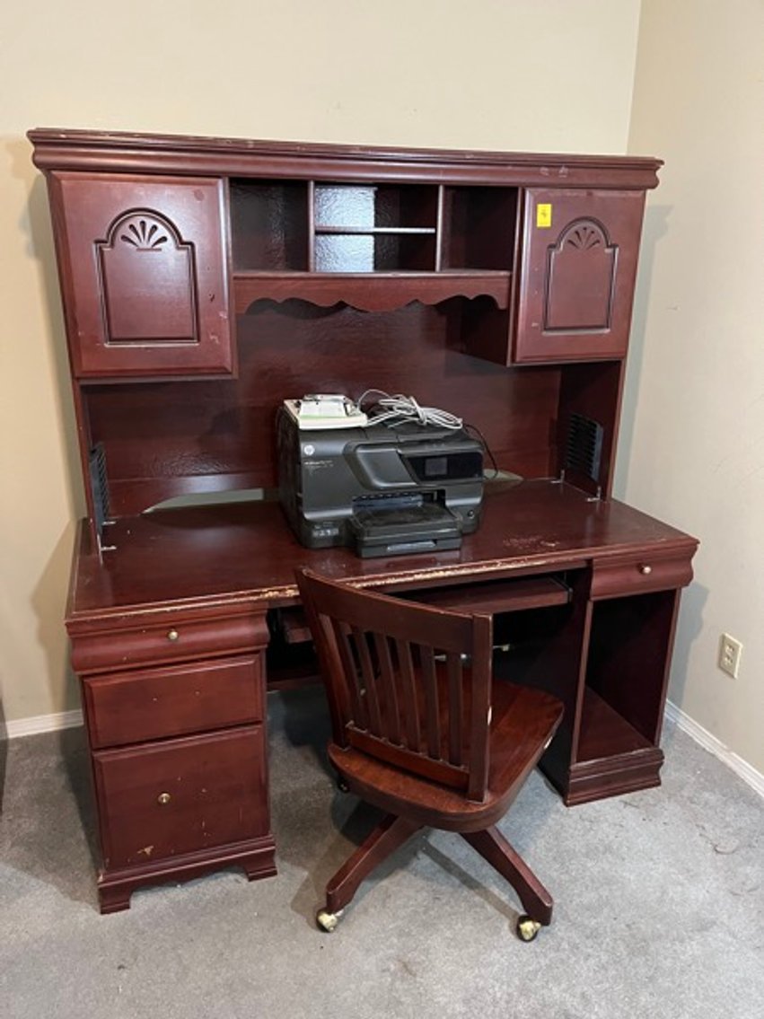 Image for Condo Clean-Out Auction - Langley Ave