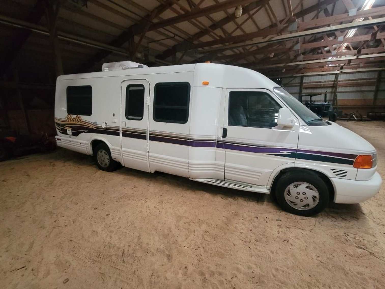 1998 Winnebago Rialta Classic