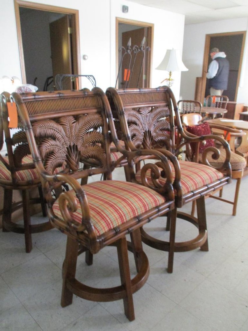 24" Indoor Swivel Barstools