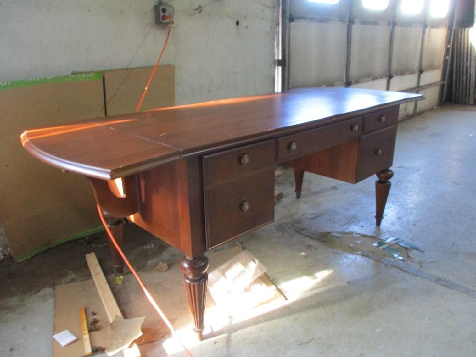 Ethan Allen Desk