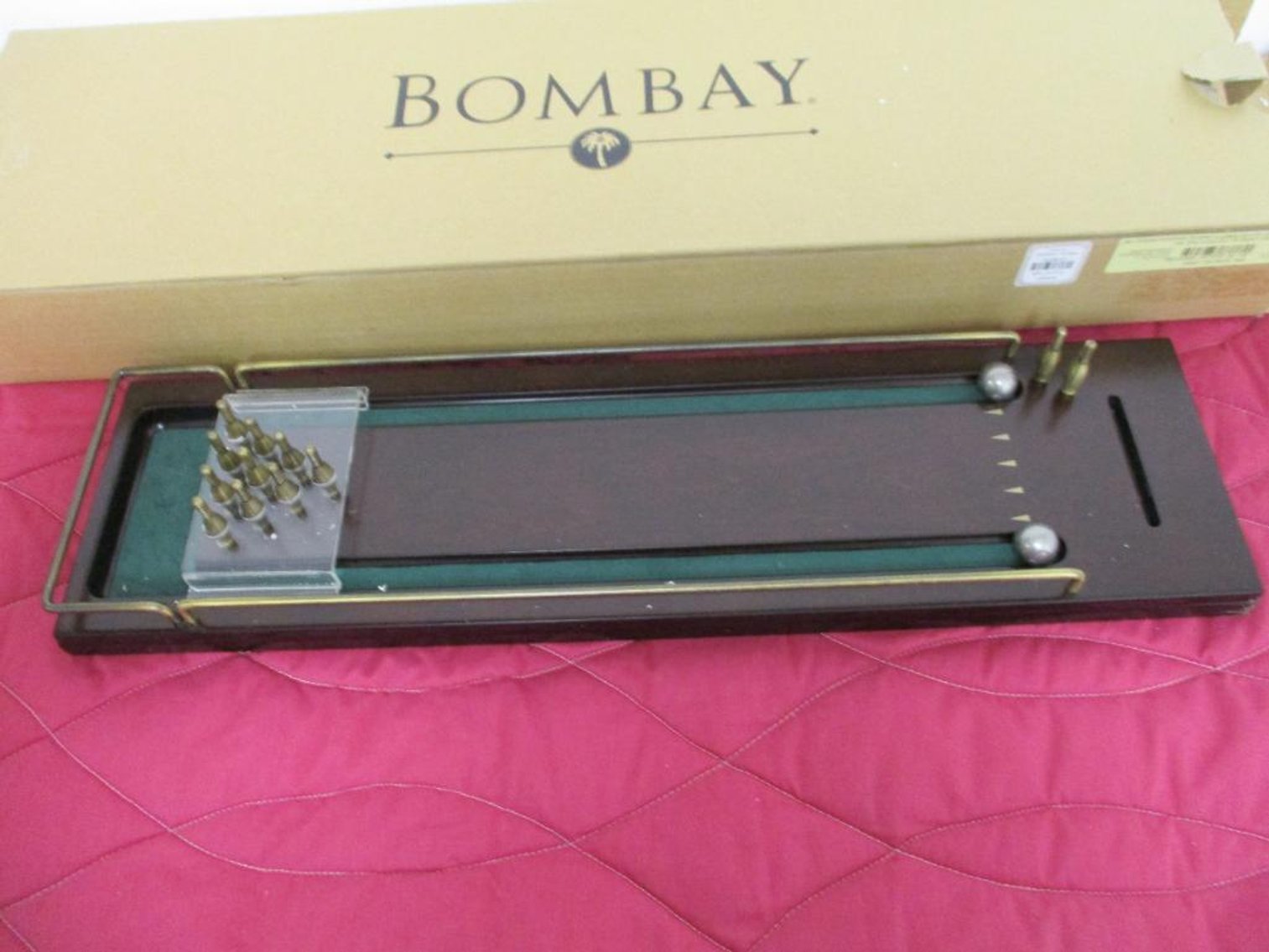 Bombay Bowling Set