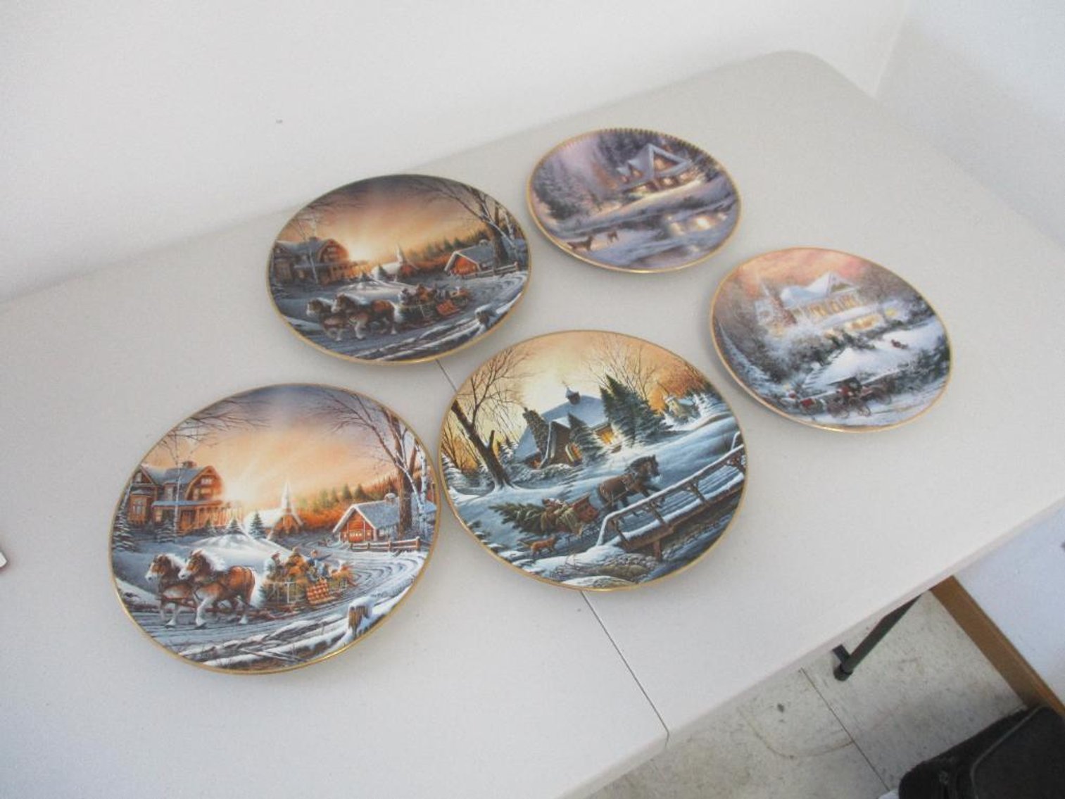 Collatable Terry Redlin & Thomas Kinkade Plates