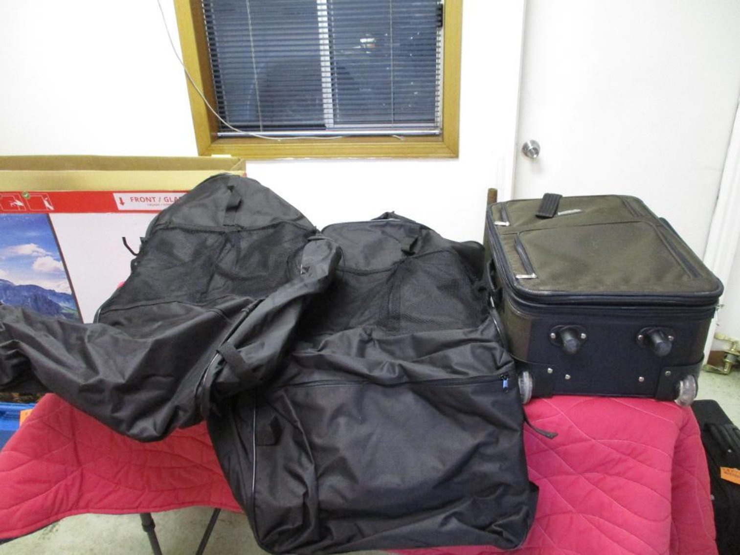 Expansions Suitcase