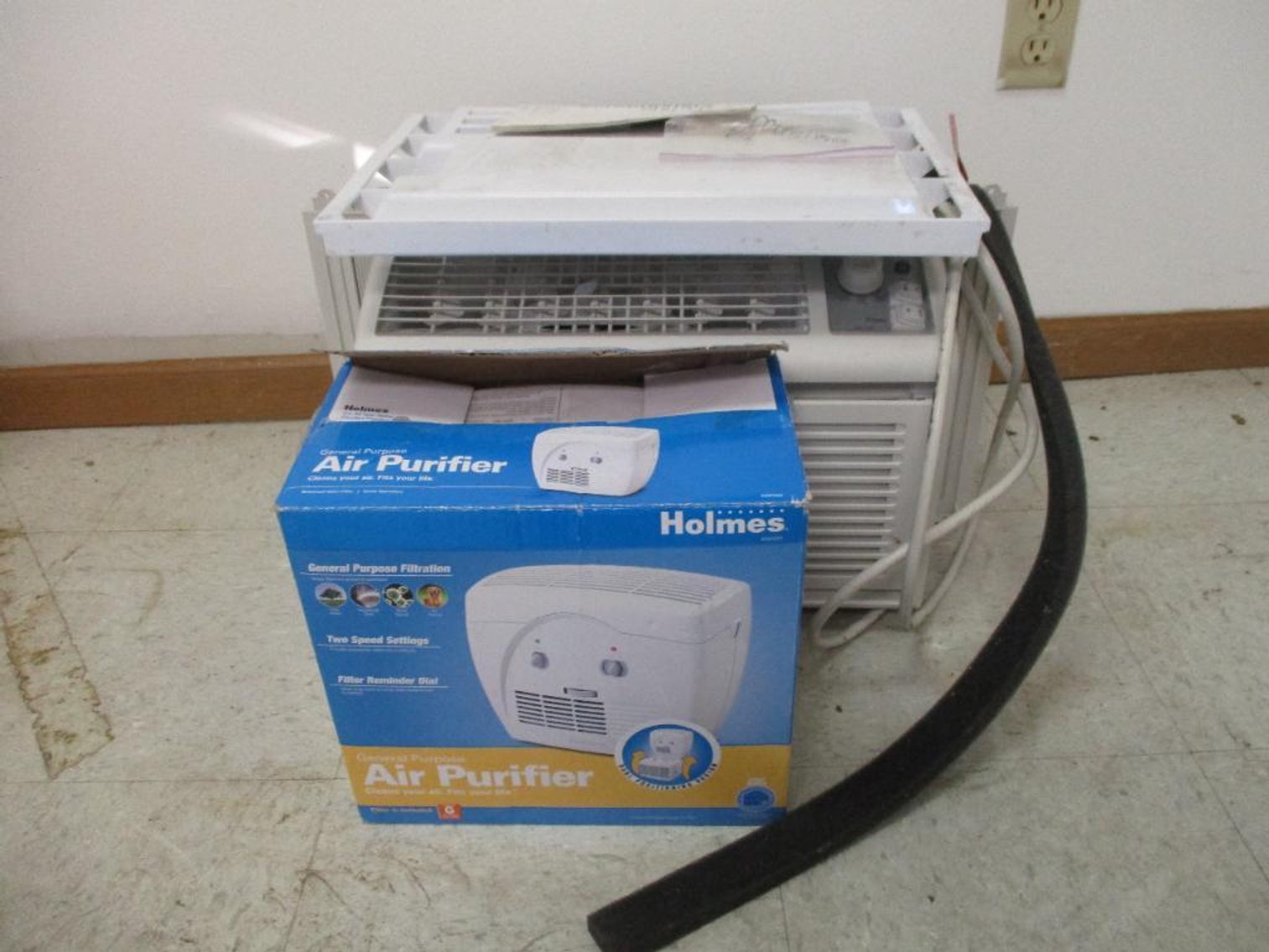 GE Room Air Conditioner & Holmes Air Purifier