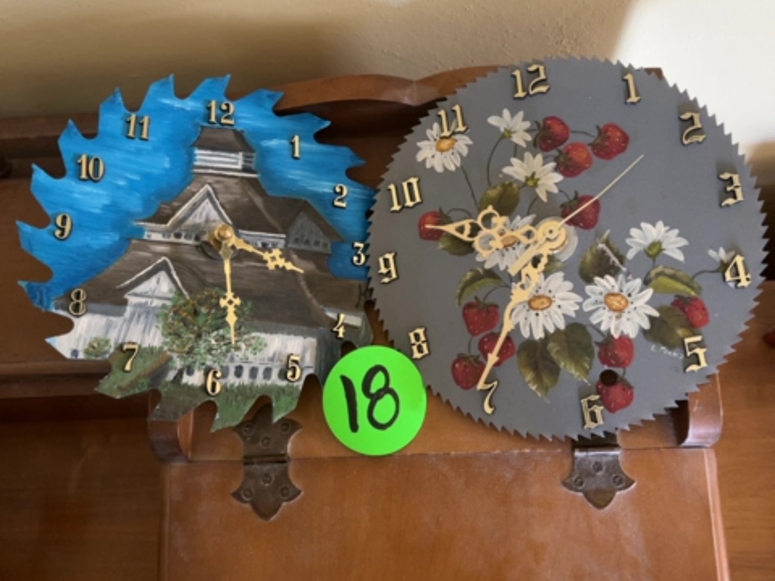 Saw Blade Clocks